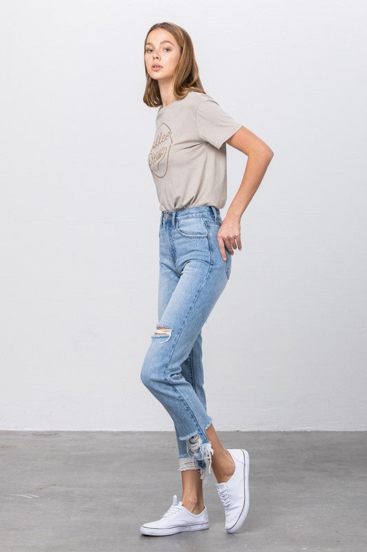 Jenny High Waisted Tapered 90s Jeans