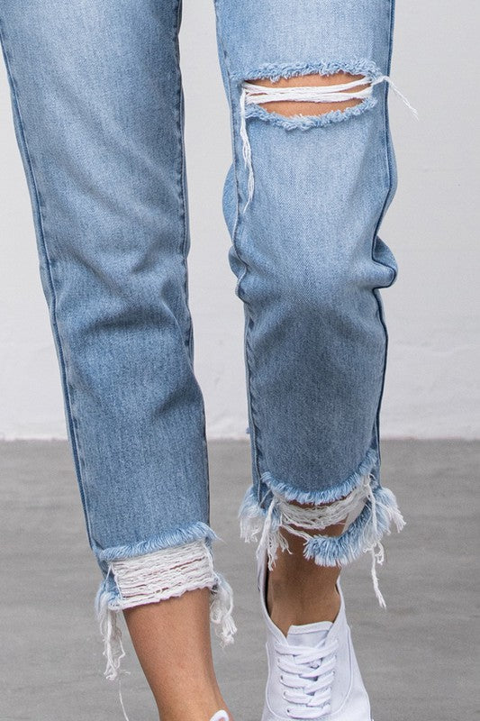 Jenny High Waisted Tapered 90s Jeans