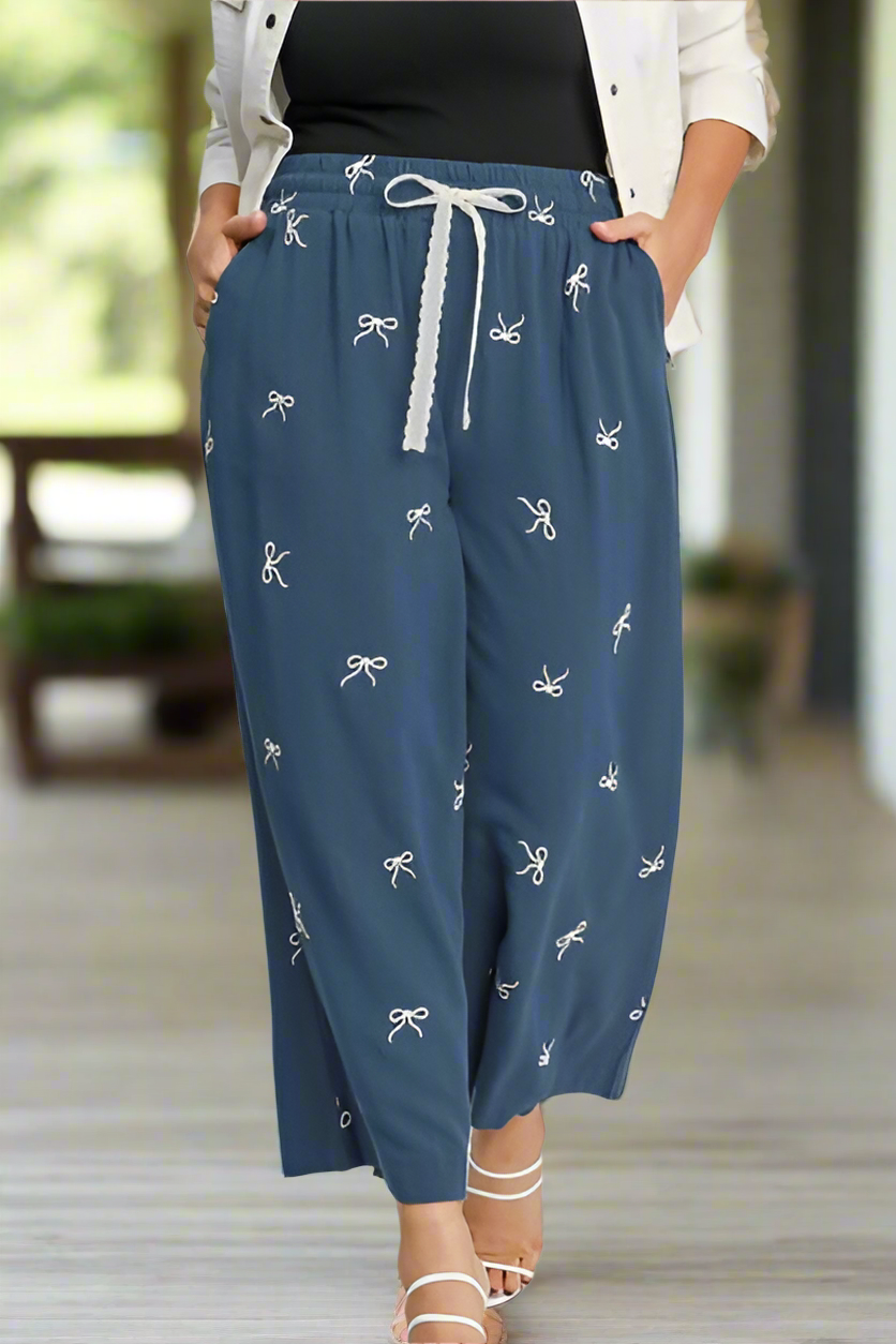 Hillary Bow Lace Linen Pants