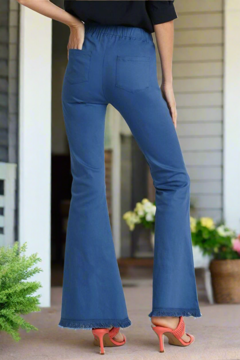 Umgee Fray Hem Flare Stretch Pants