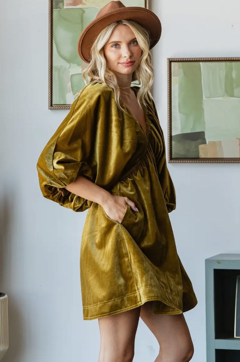 Evelyn Velvet Mini Dress in Chartruese Green