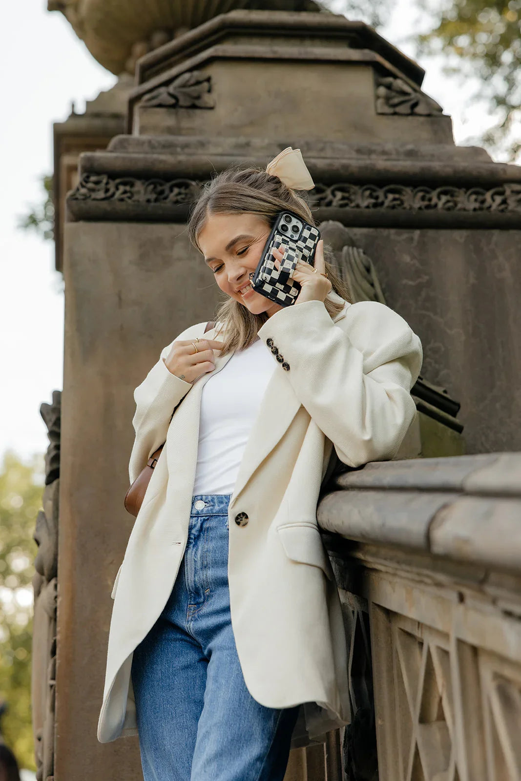 Bow Noir Magnetic Case and Wallet