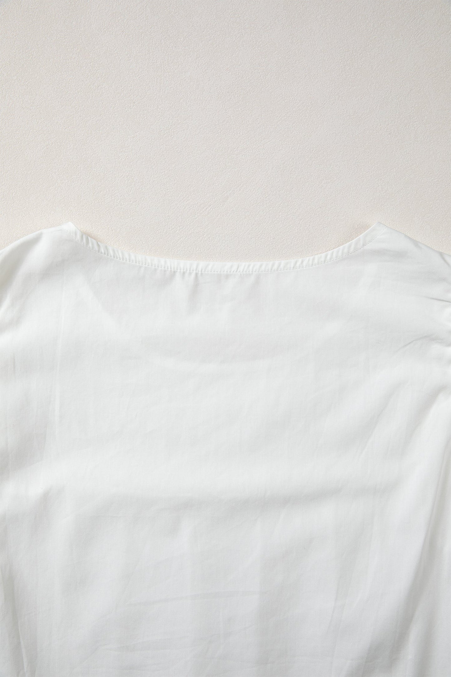 Lace Flutter Sleeve Pleated Round Neck Blouse