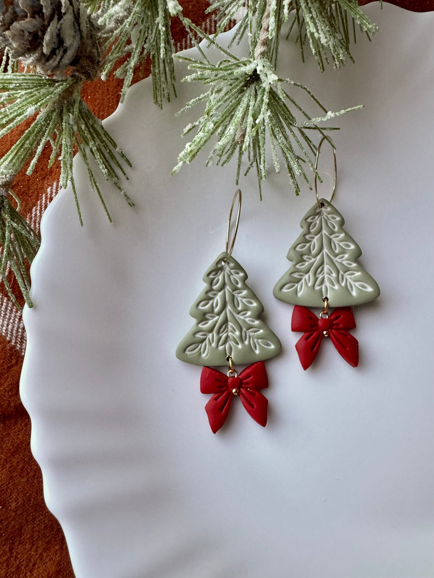 Frostline, Red Velvet