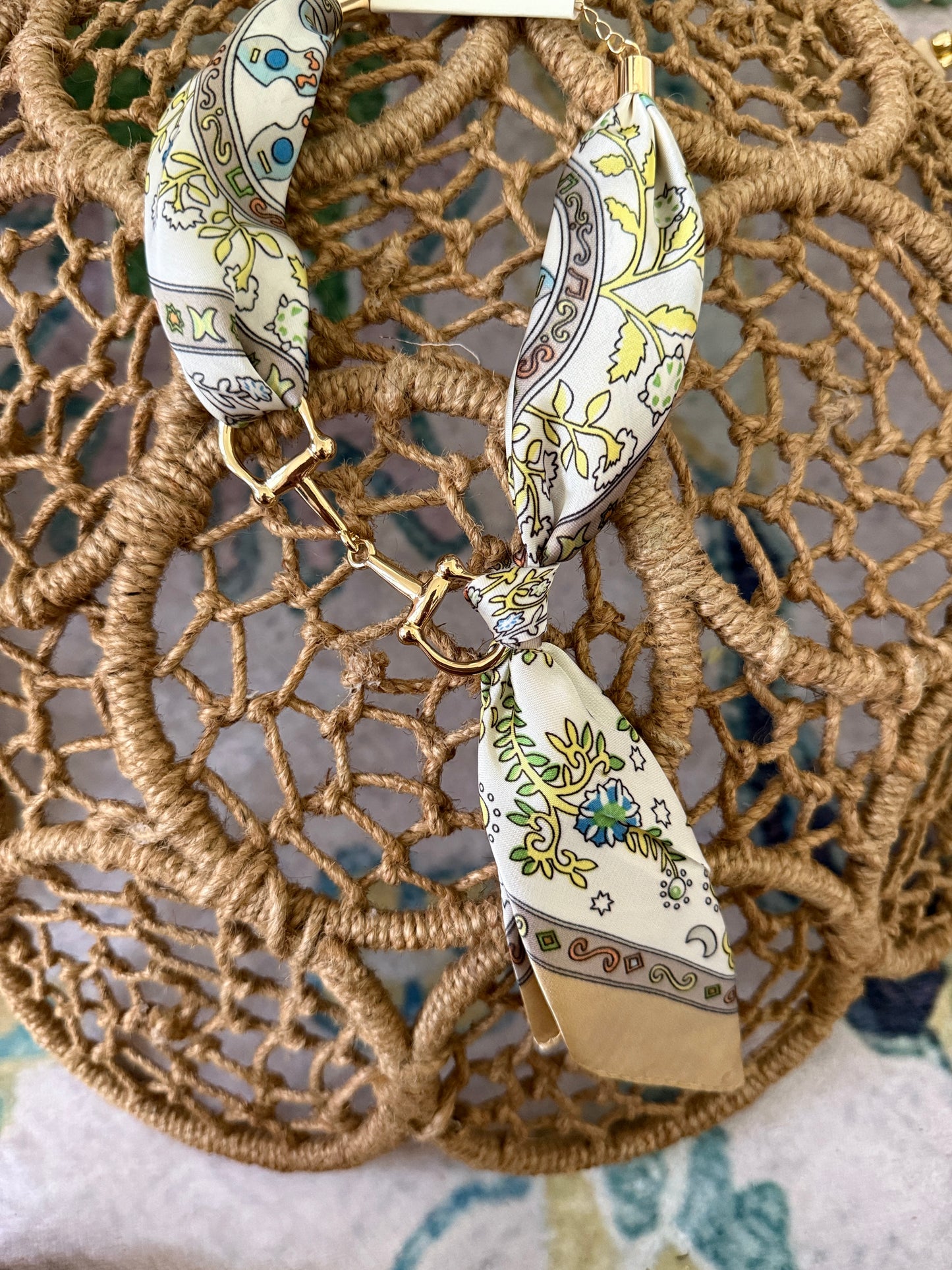 Horsebit Silky Fabric Scarf Necklace