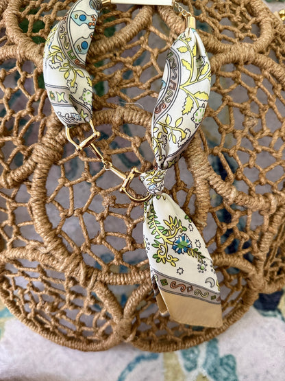 Horsebit Silky Fabric Scarf Necklace