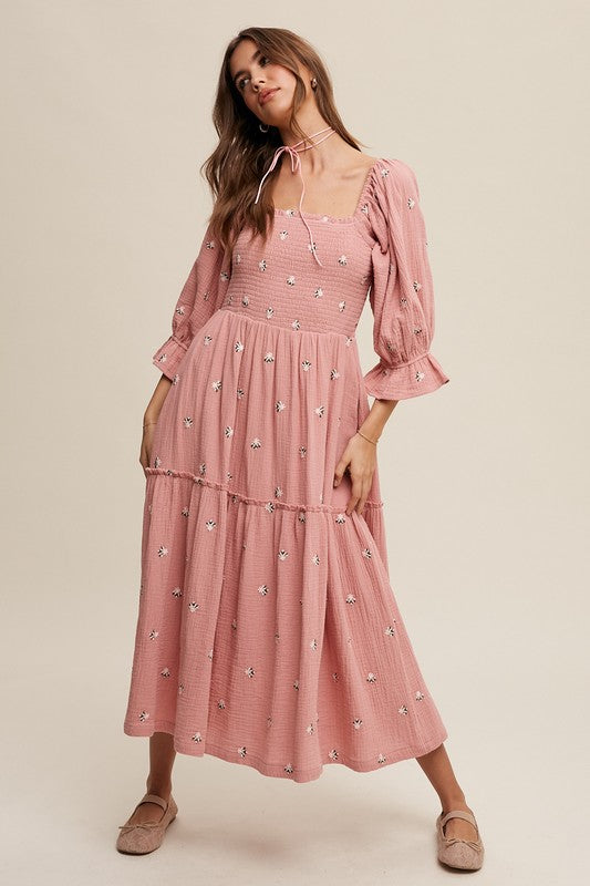 Kanna Ditzy Floral Embroidery Puff Sleeve Maxi Dress