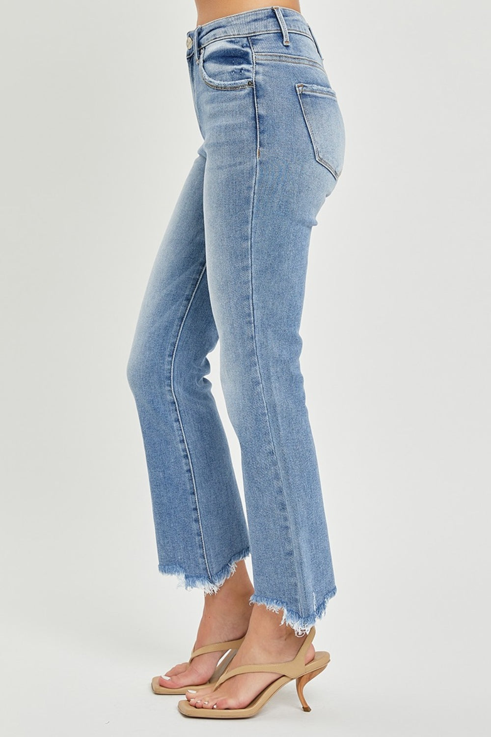 RISEN  Frayed Hem Cropped Straight Jeans