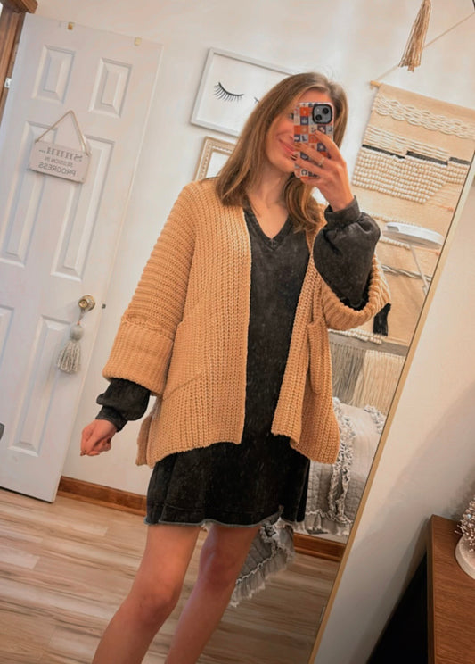 Tan Pol Chenille Cardigan SM/M