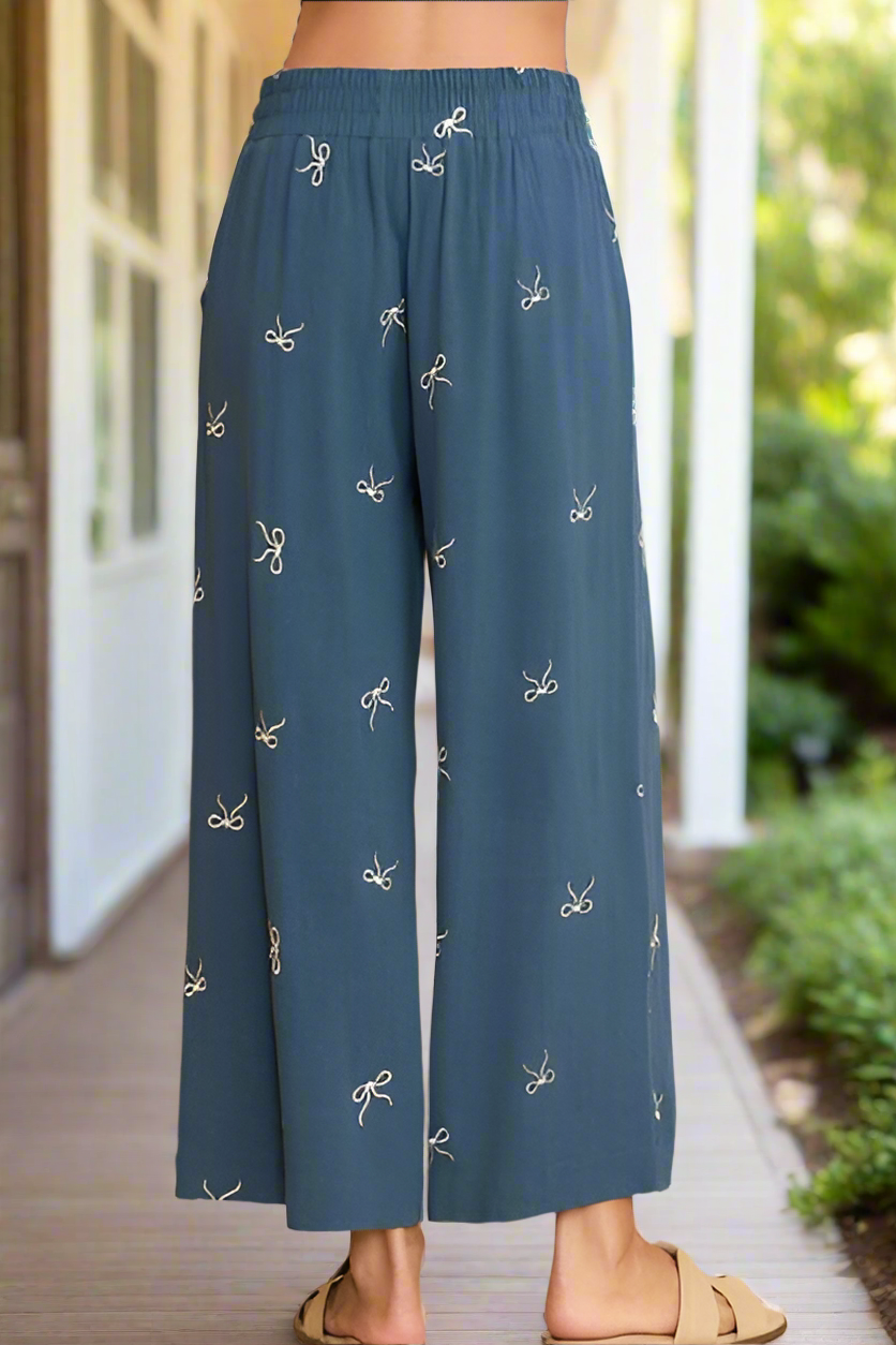 Hillary Bow Lace Linen Pants