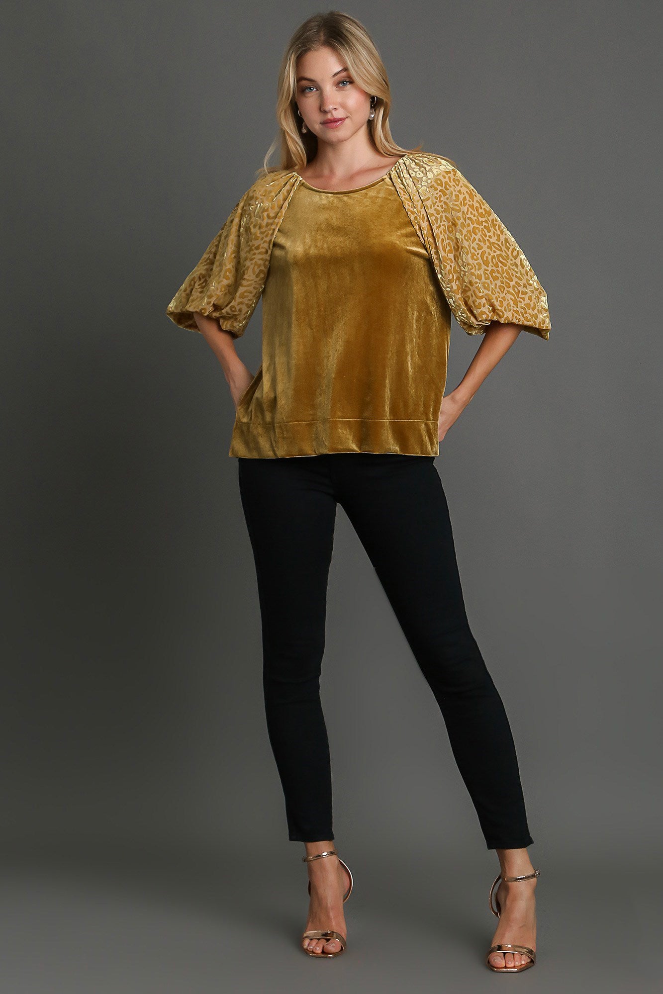 Umgee Leopard Velvet Top