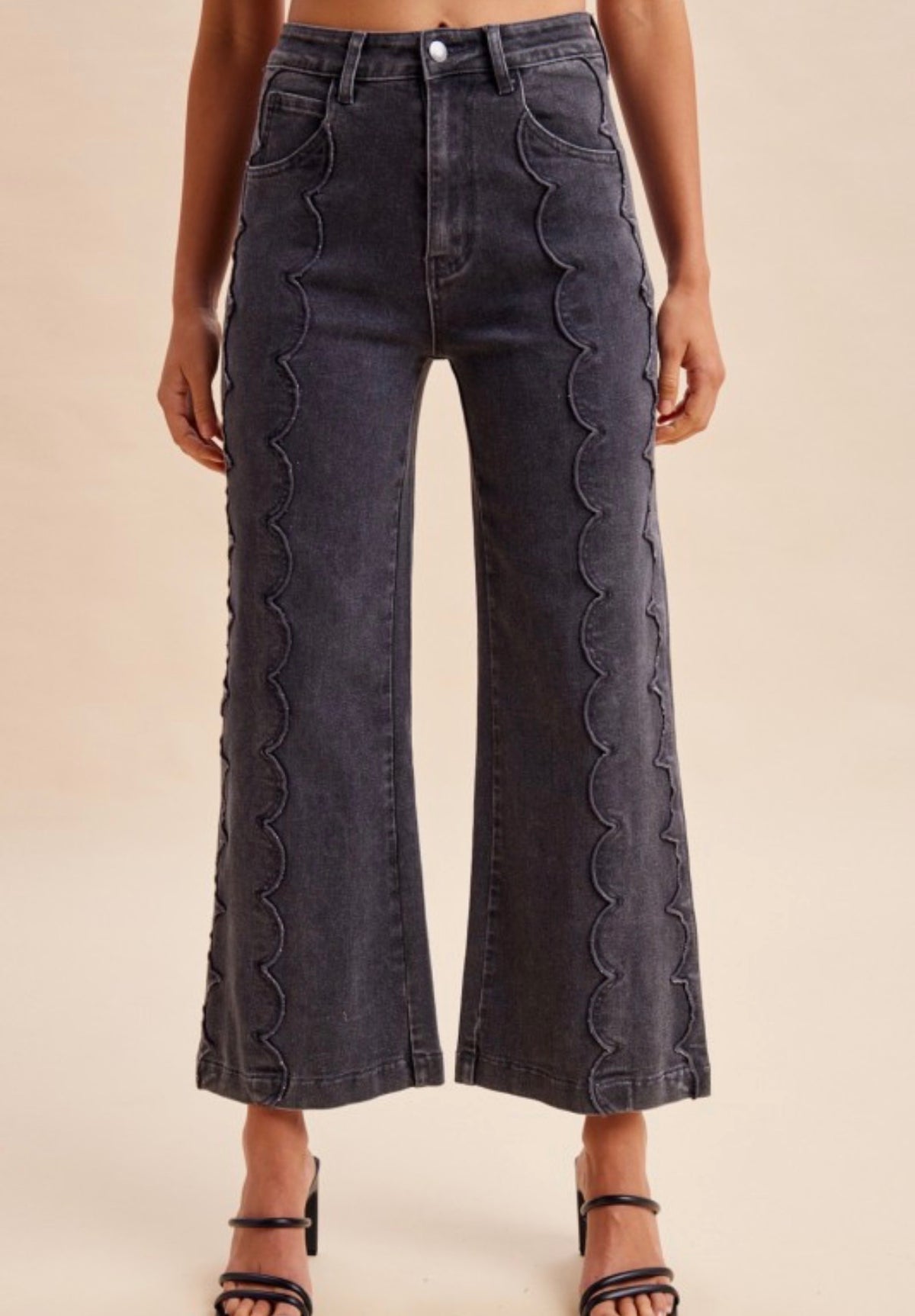 Comfort Stretch Scalloped Embroidery Wide Leg Denim Jean