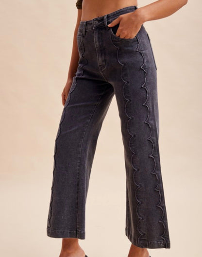 Comfort Stretch Scalloped Embroidery Wide Leg Denim Jean