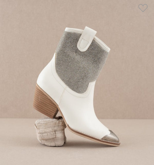 The Hadley Bootie by Oasis Society