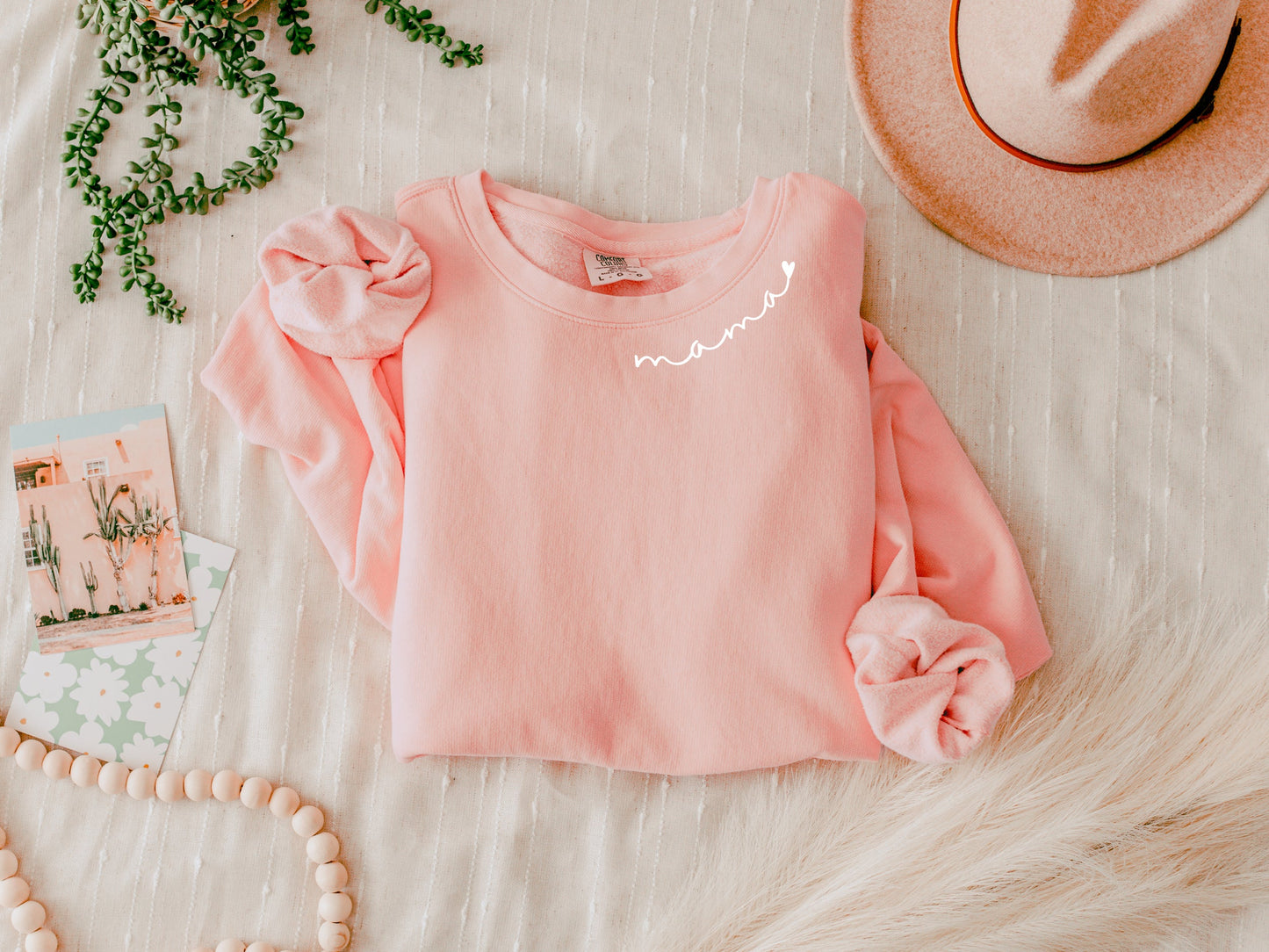 Mama heart Garment Dyed Comfort Colors Sweatshirt (Neck around)