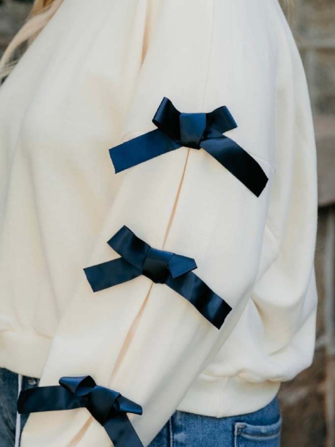 Lovely Bows Sweatshirt