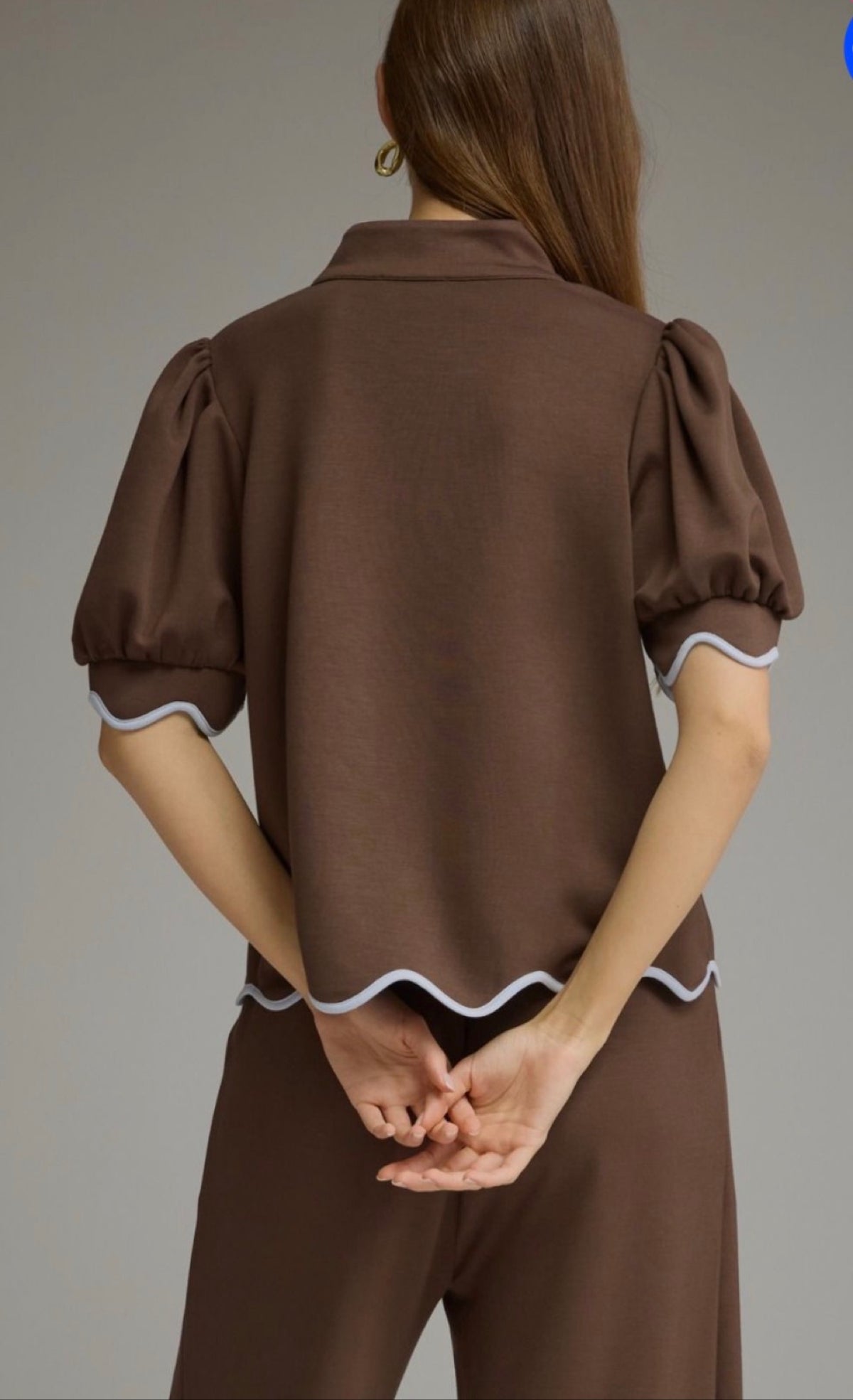 The Waverly Set top, back view
