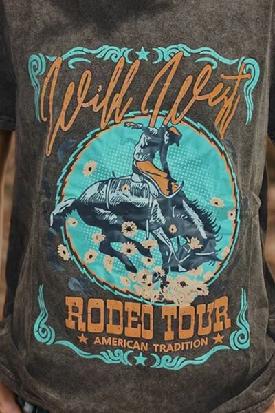 Rodeo Gal Graphic T-Shirt